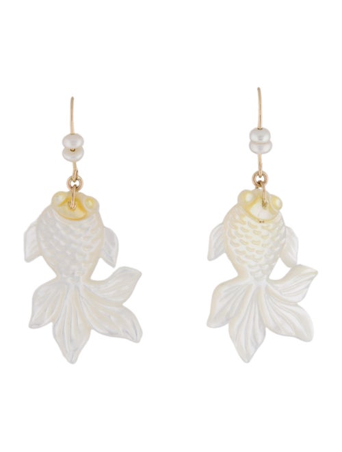 14K Pearl & Mother of Pearl Drop Earrings white