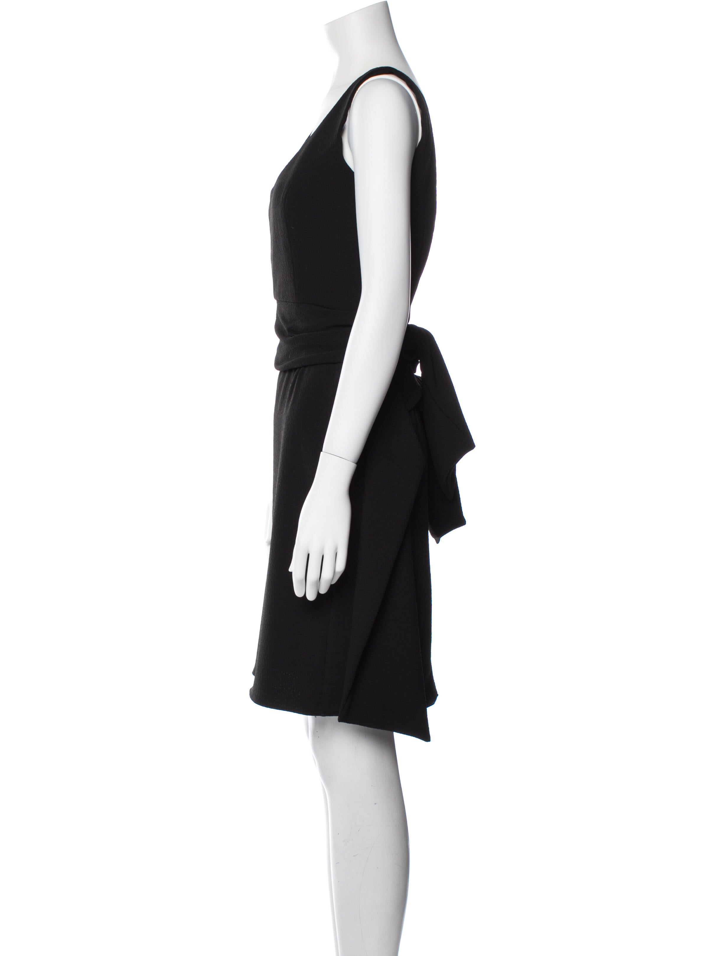 Edeline Lee Scoop Neck Knee-Length Dress