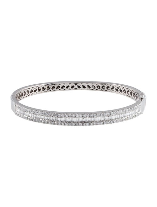 Effy Jewelry 18K 2.41ctw Diamond Bangle Bracelet