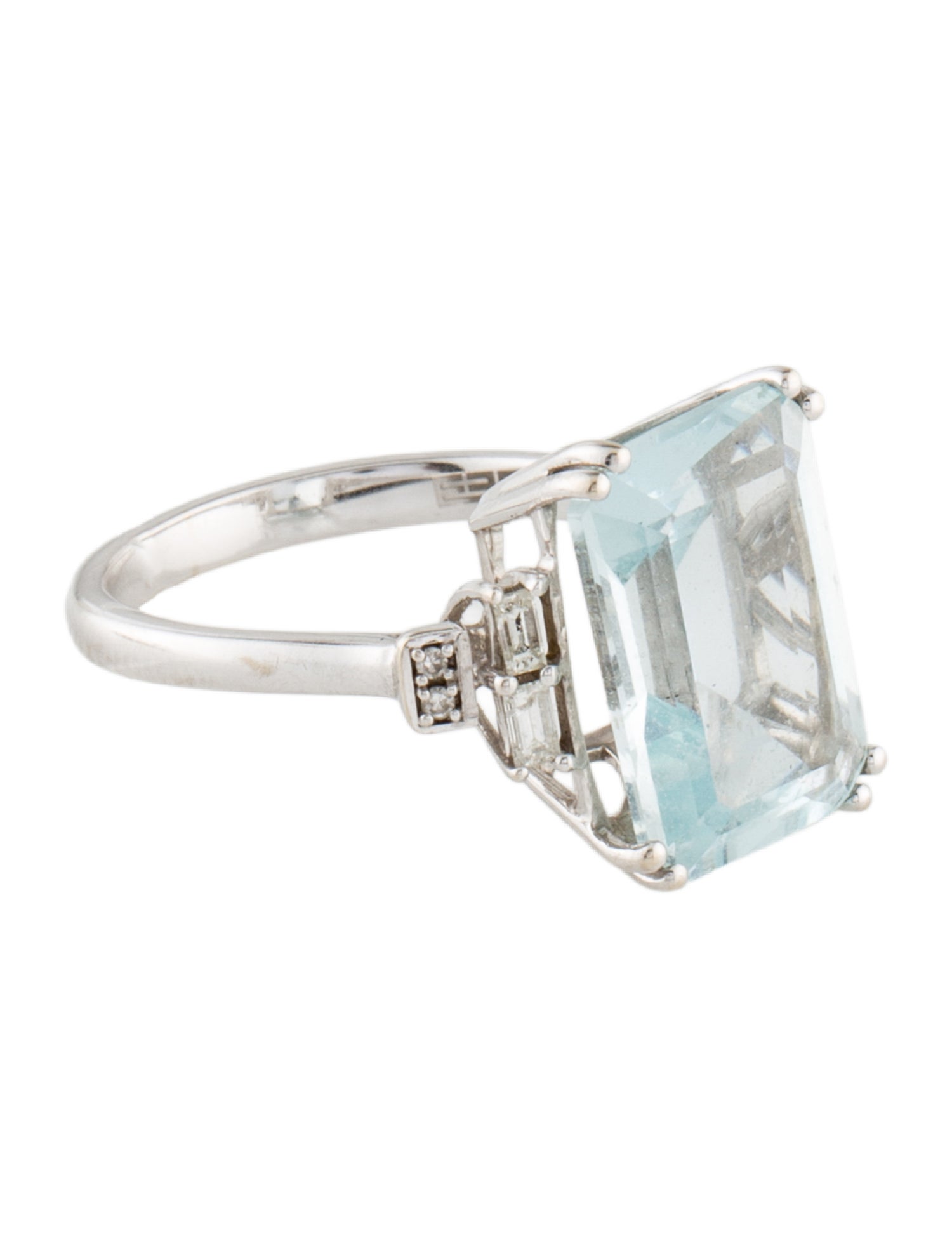 Effy Jewelry 14K 5.97ct Aquamarine & Diamond Cocktail Ring