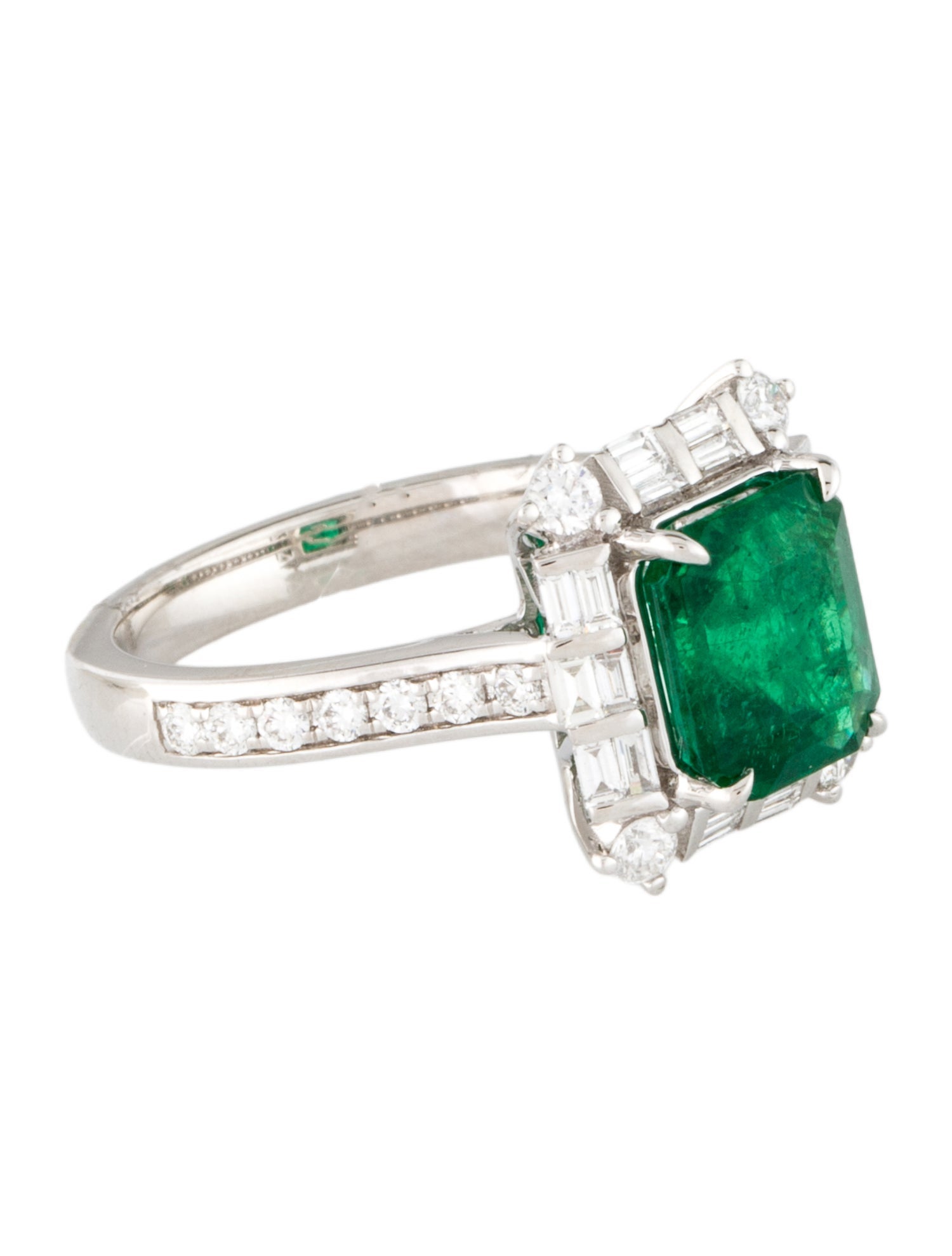 Effy Jewelry 18K 2.56ct Emerald & Diamond Cocktail Ring