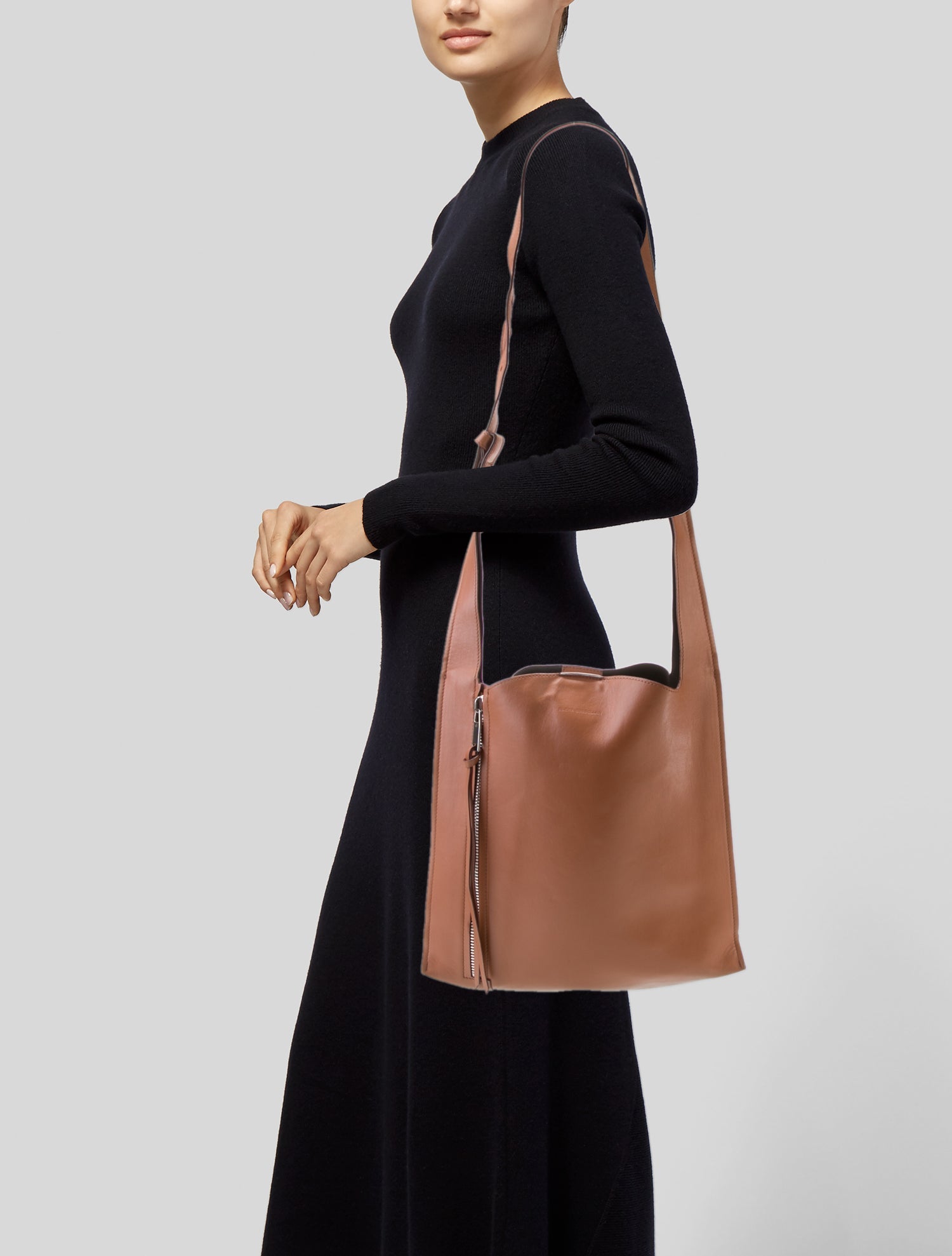 Elena Ghisellini Leather Messenger Bag