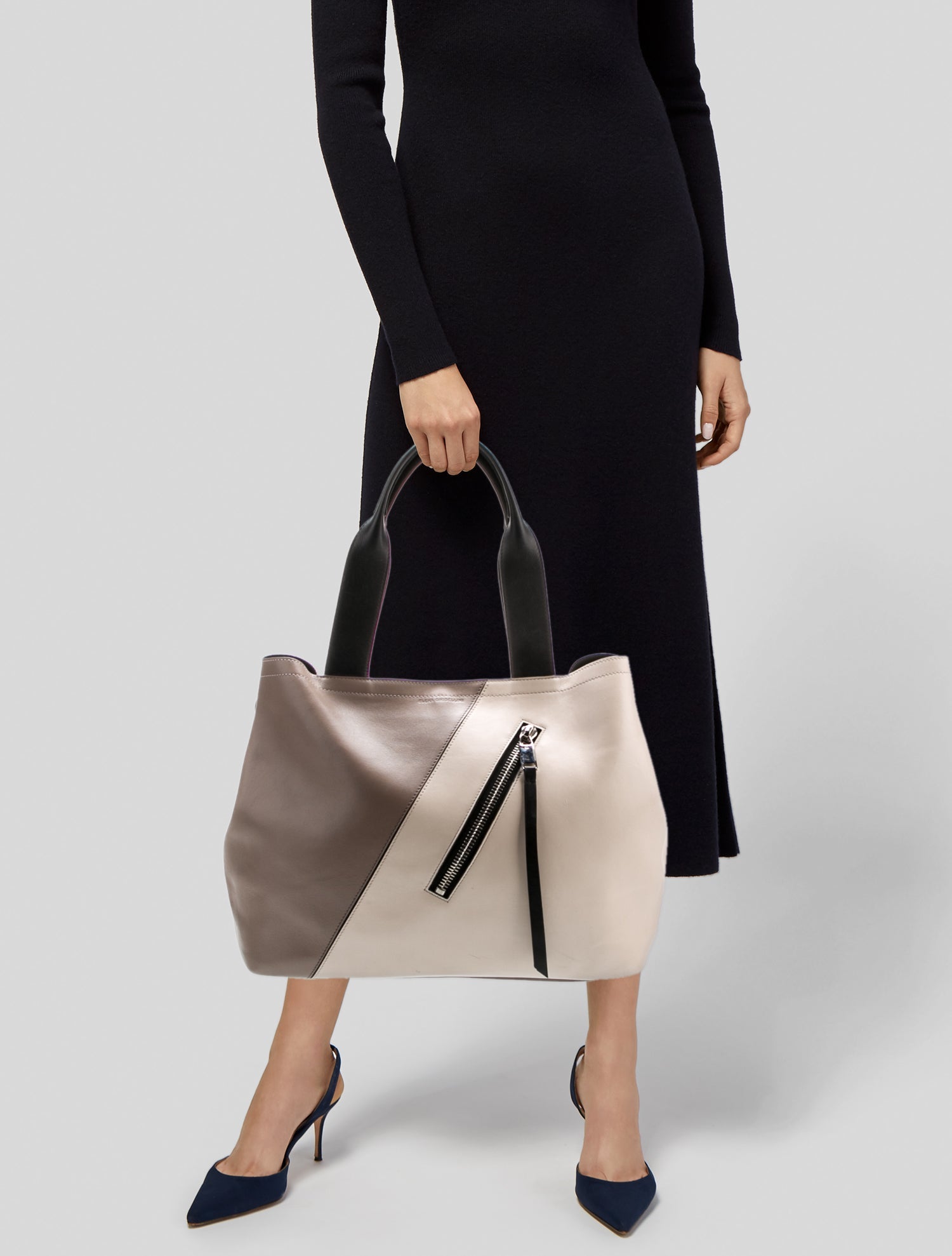 Elena Ghisellini Leather Shoulder Bag