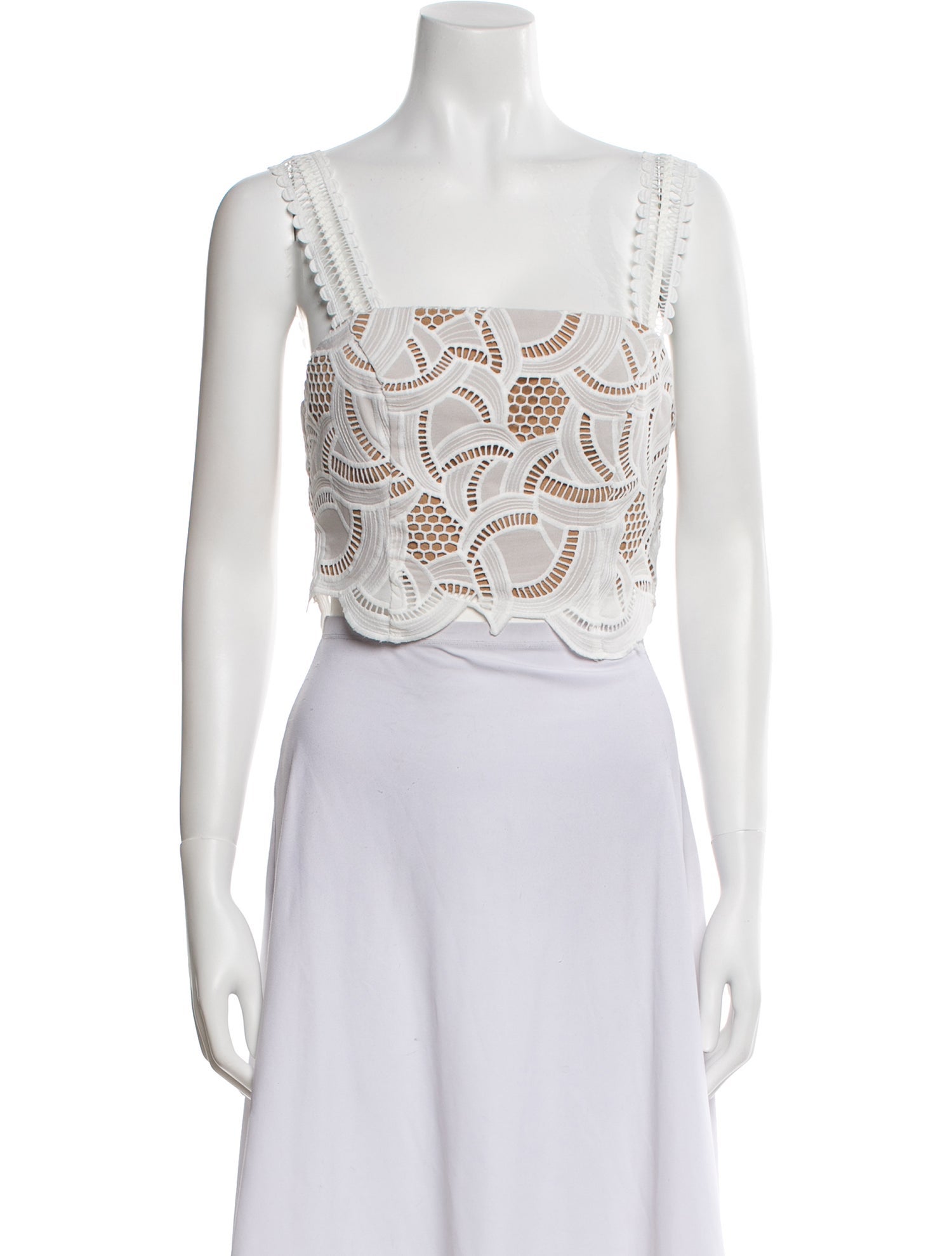 Elliatt Lace Pattern Eyelet Trim Crop Top