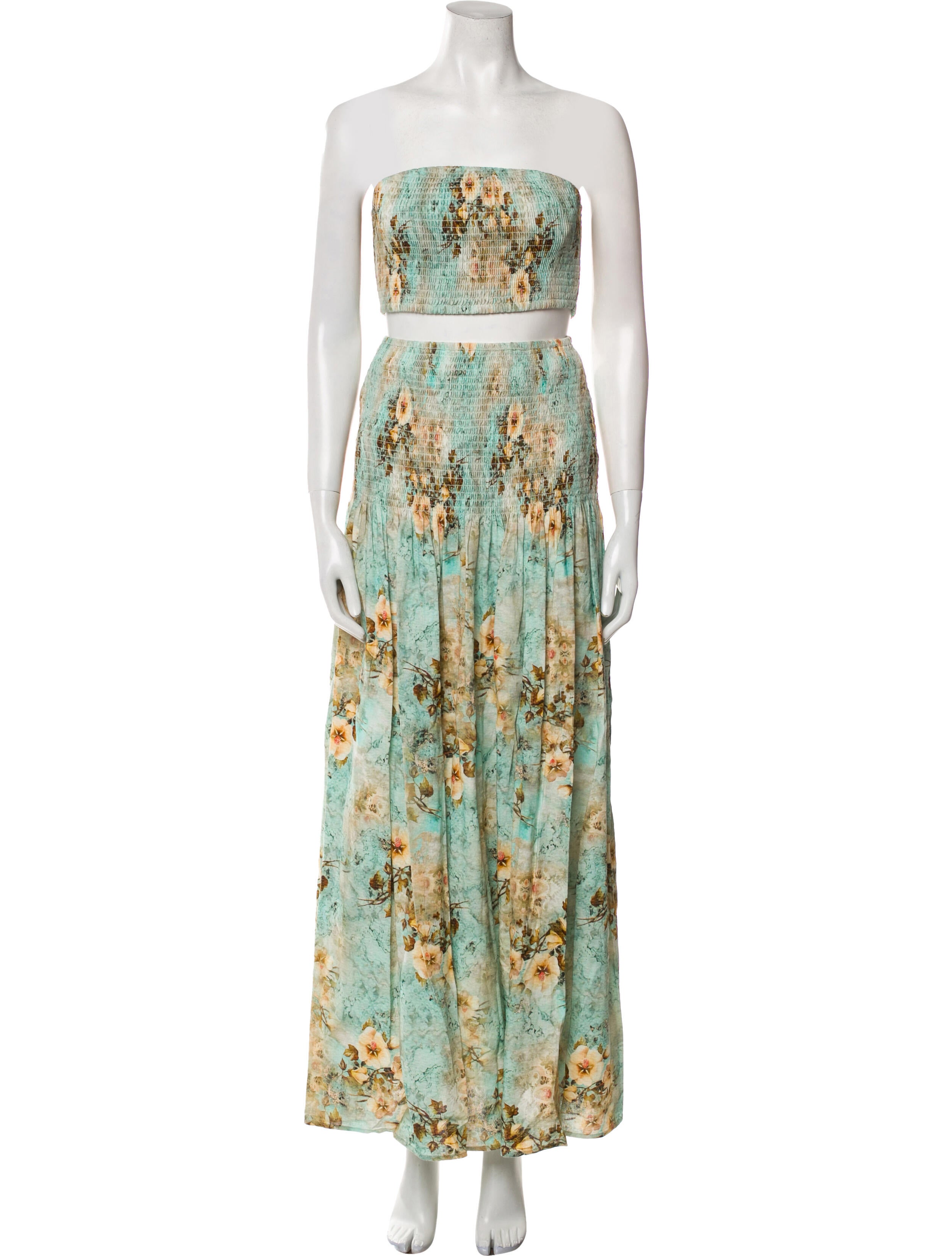 Elliatt Printed Skirt Suit