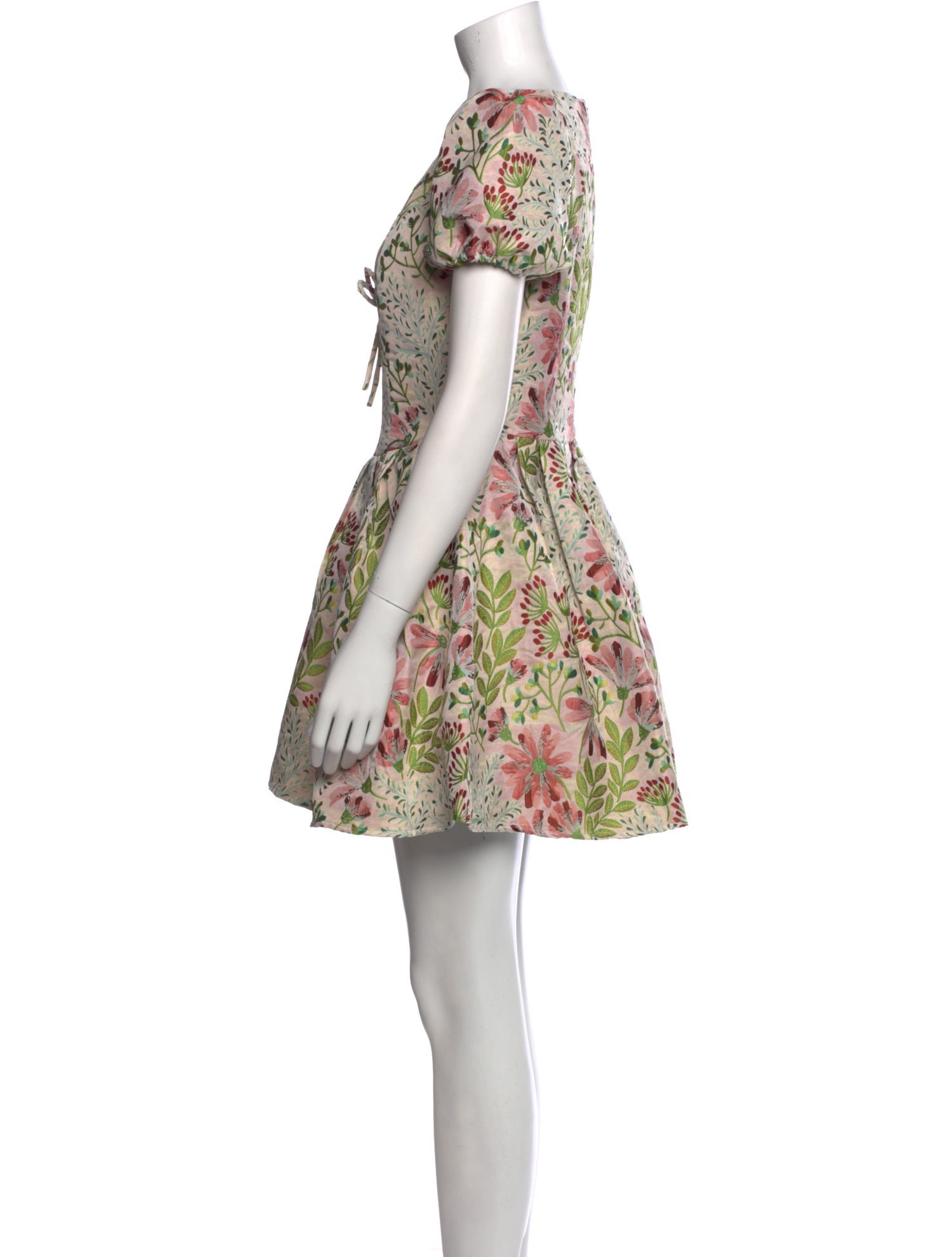 Elliatt Floral Print Knee-Length Dress