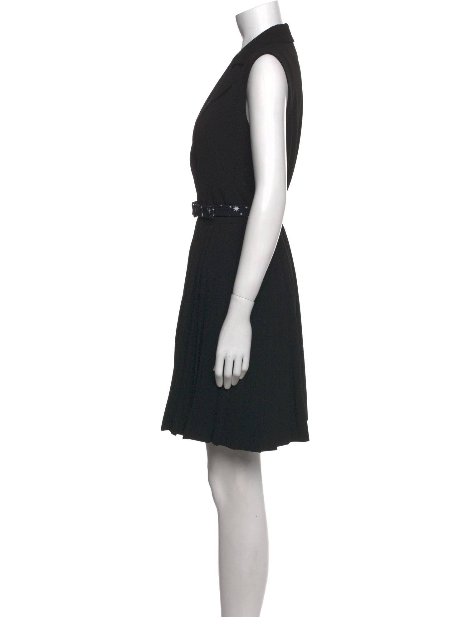 Elliatt V-Neck Mini Dress