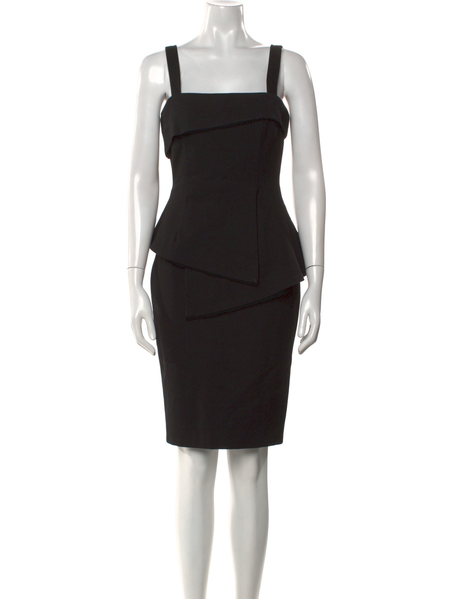 Elliatt Square Neckline Knee-Length Dress