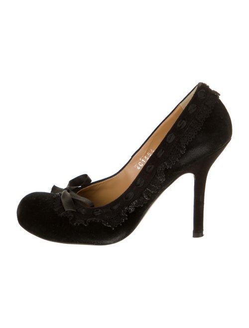 Emanuel Ungaro Suede Pumps Black
