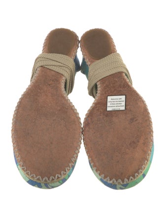 Emilio Pucci Canvas Printed D'Orsay Pumps