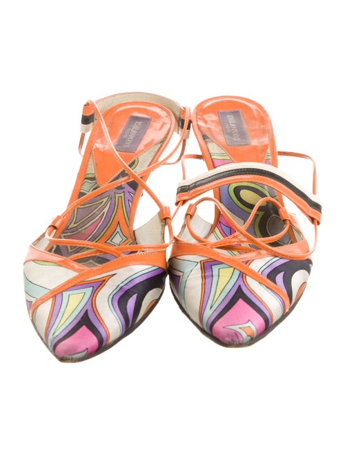 Emilio Pucci Leather Printed T-Strap Pumps