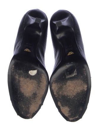 Emporio Armani Leather Pumps