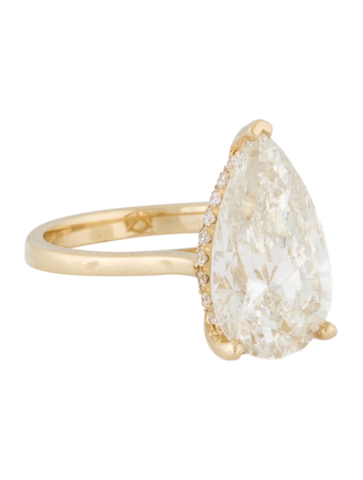 Engagement Ring 5.68ct Lab-Grown Diamond Hidden Halo Engagement Ring