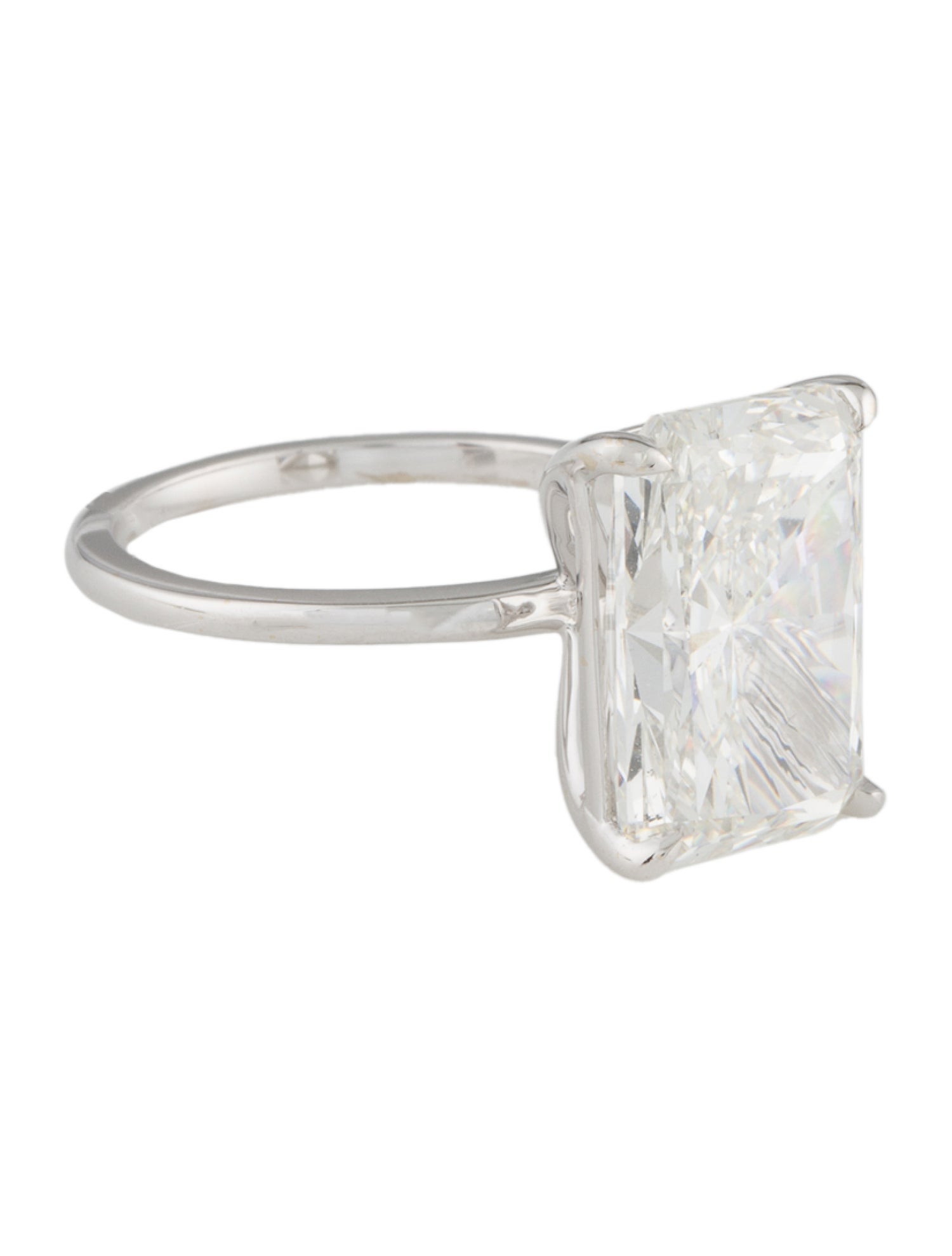 Engagement Ring 7.14ct Lab-Grown Diamond Solitaire Engagement Ring