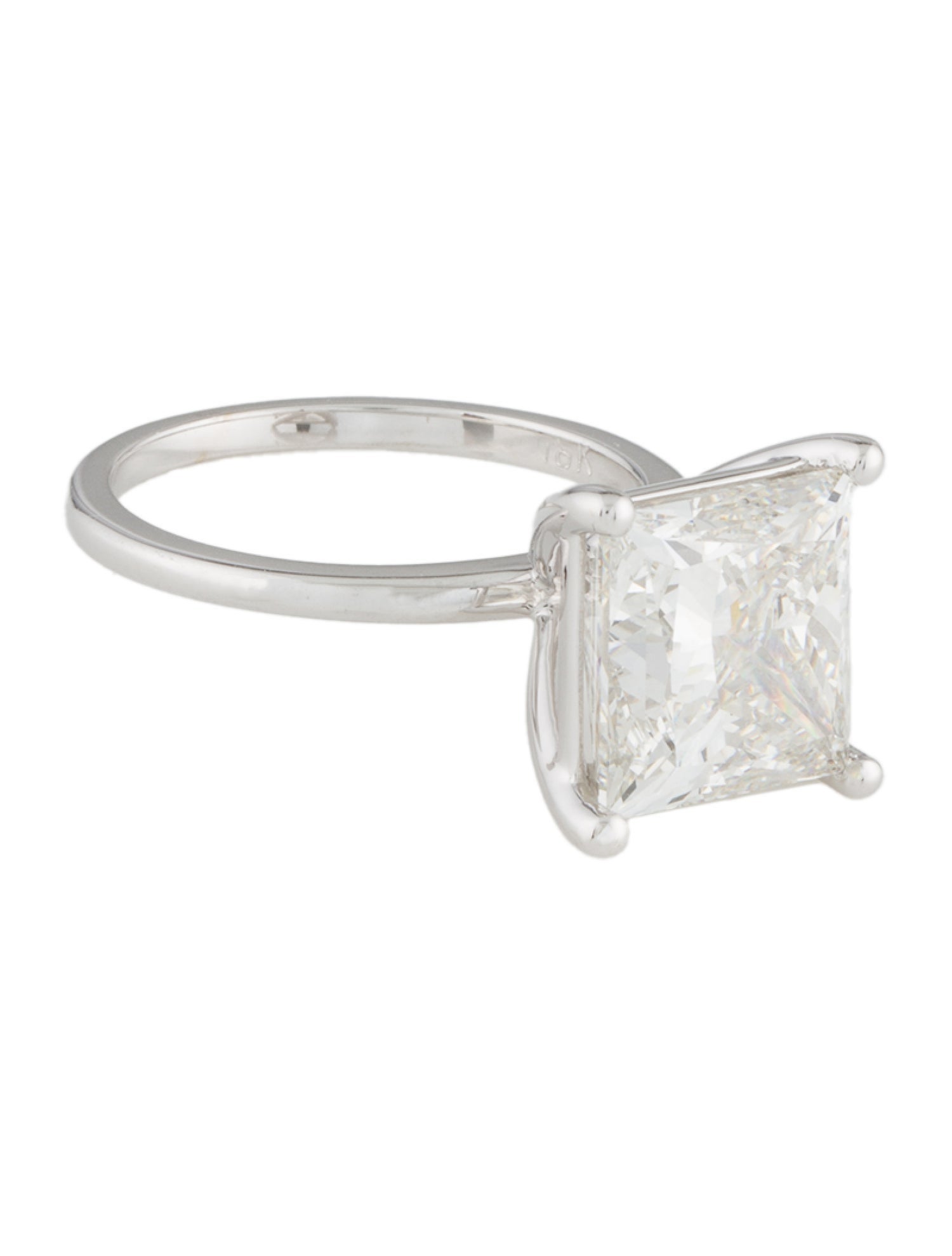 Engagement Ring 6.01ct Lab-Grown Diamond Solitaire Engagement Ring