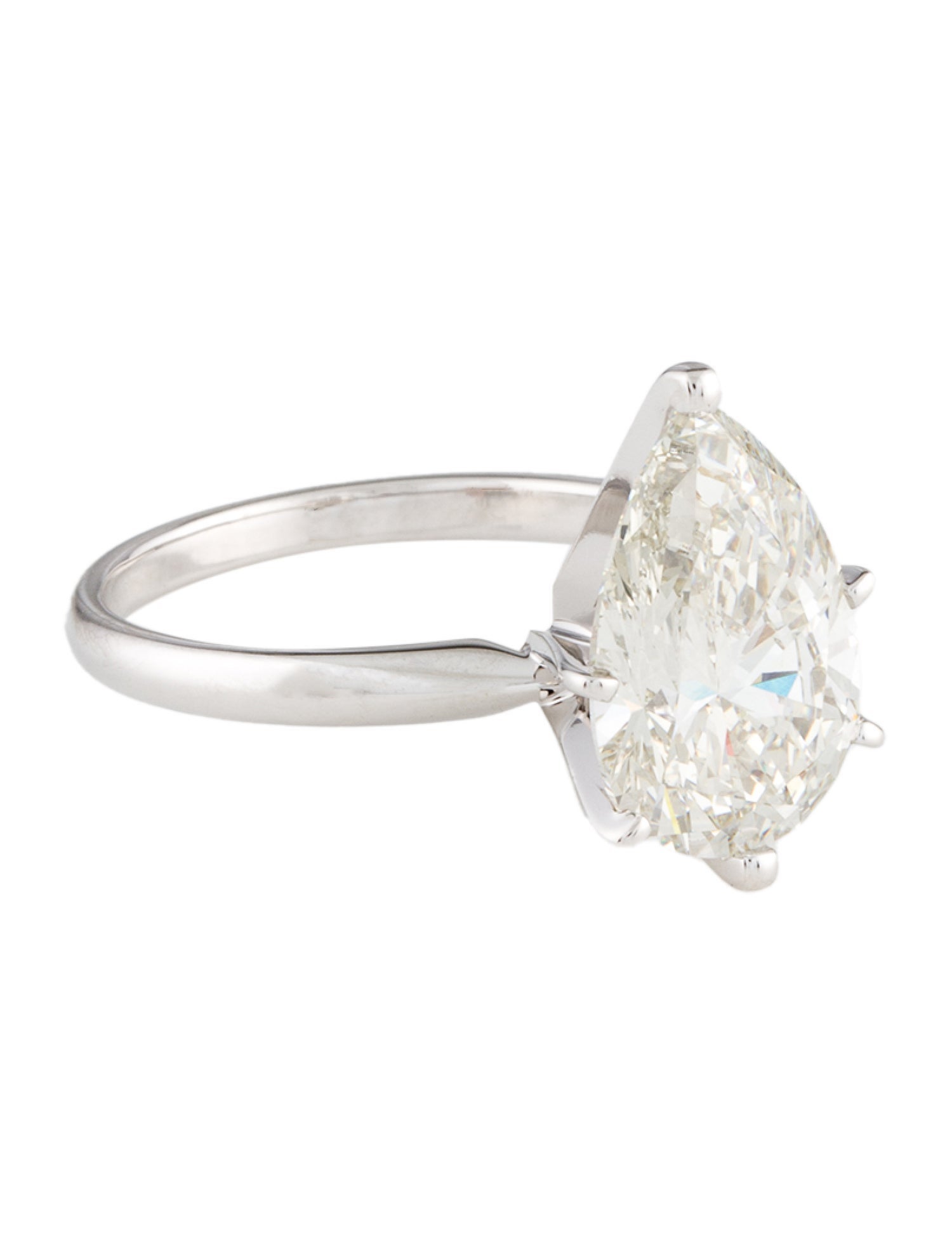 Engagement Ring 4.20ct Lab-Grown Diamond Solitaire Engagement Ring