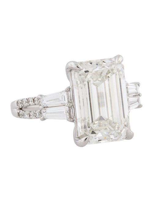 Engagement Ring 8.55ct Lab-Grown Emerald-Cut Diamond Ring