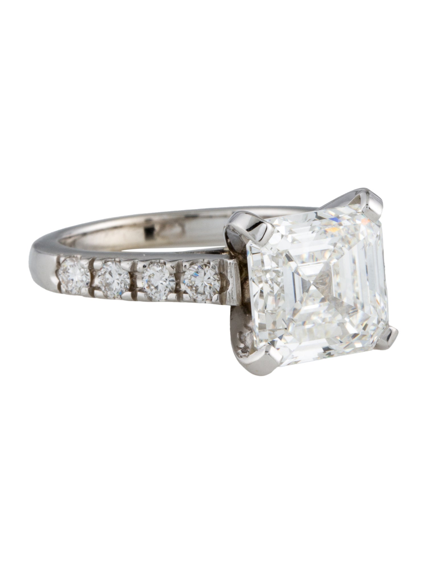 Engagement Ring 4.88ct Lab-Grown Diamond Engagement Ring