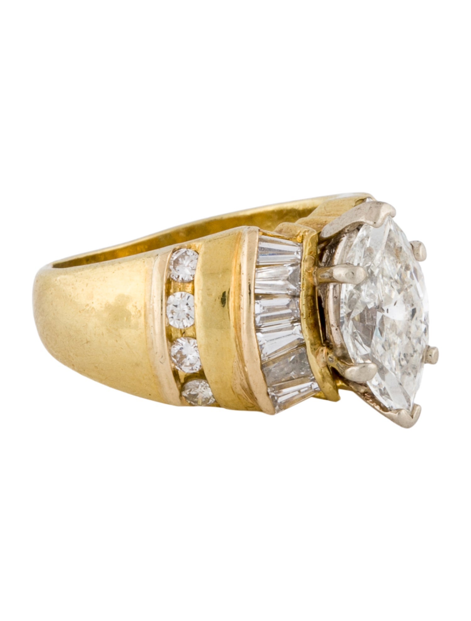 Engagement Ring 3.28ctw Diamond Engagement Ring