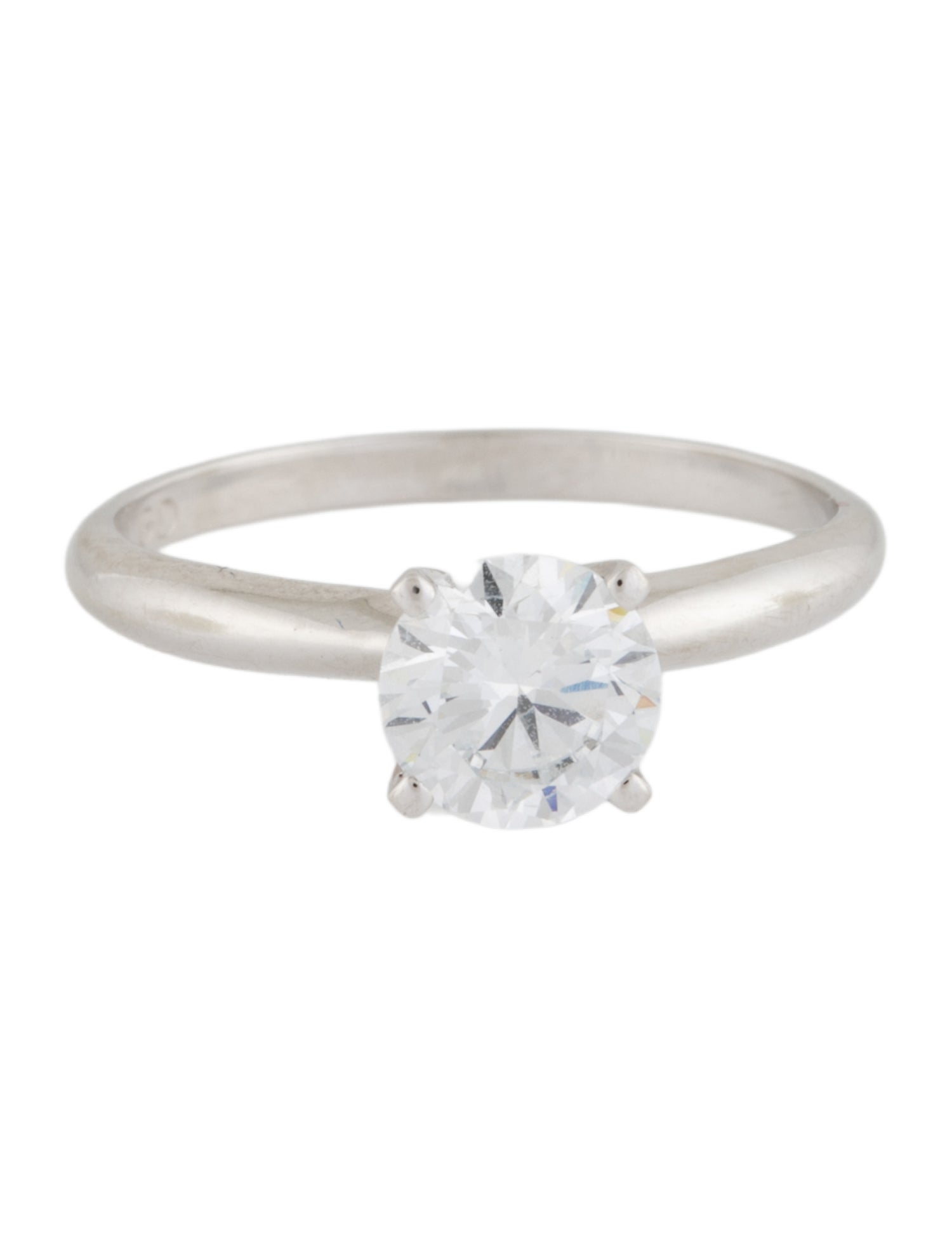 Engagement Ring Lab-Grown Diamond Solitaire Engagement Ring