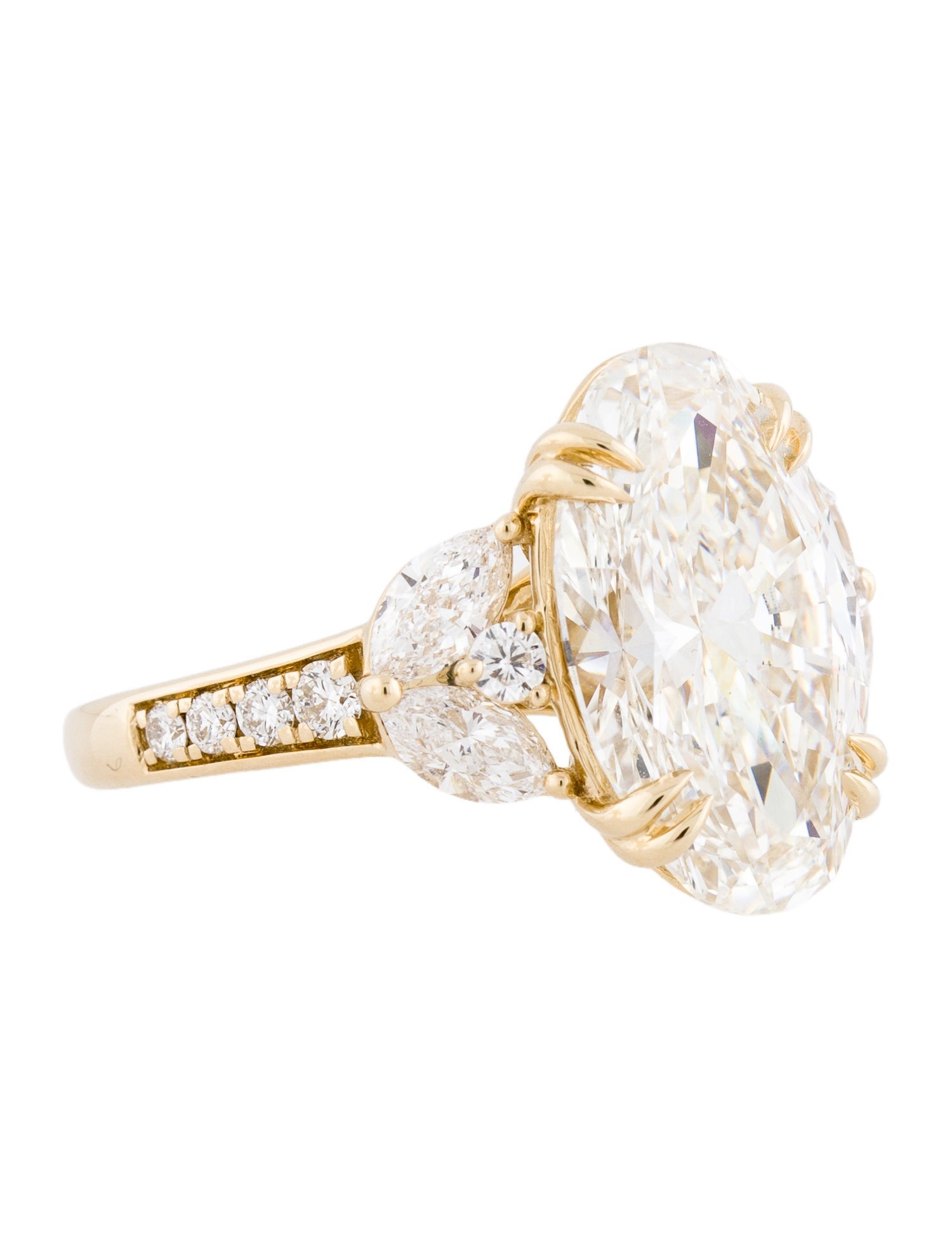 Engagement Ring 7.58ctw Lab-Grown Diamond Engagement Ring