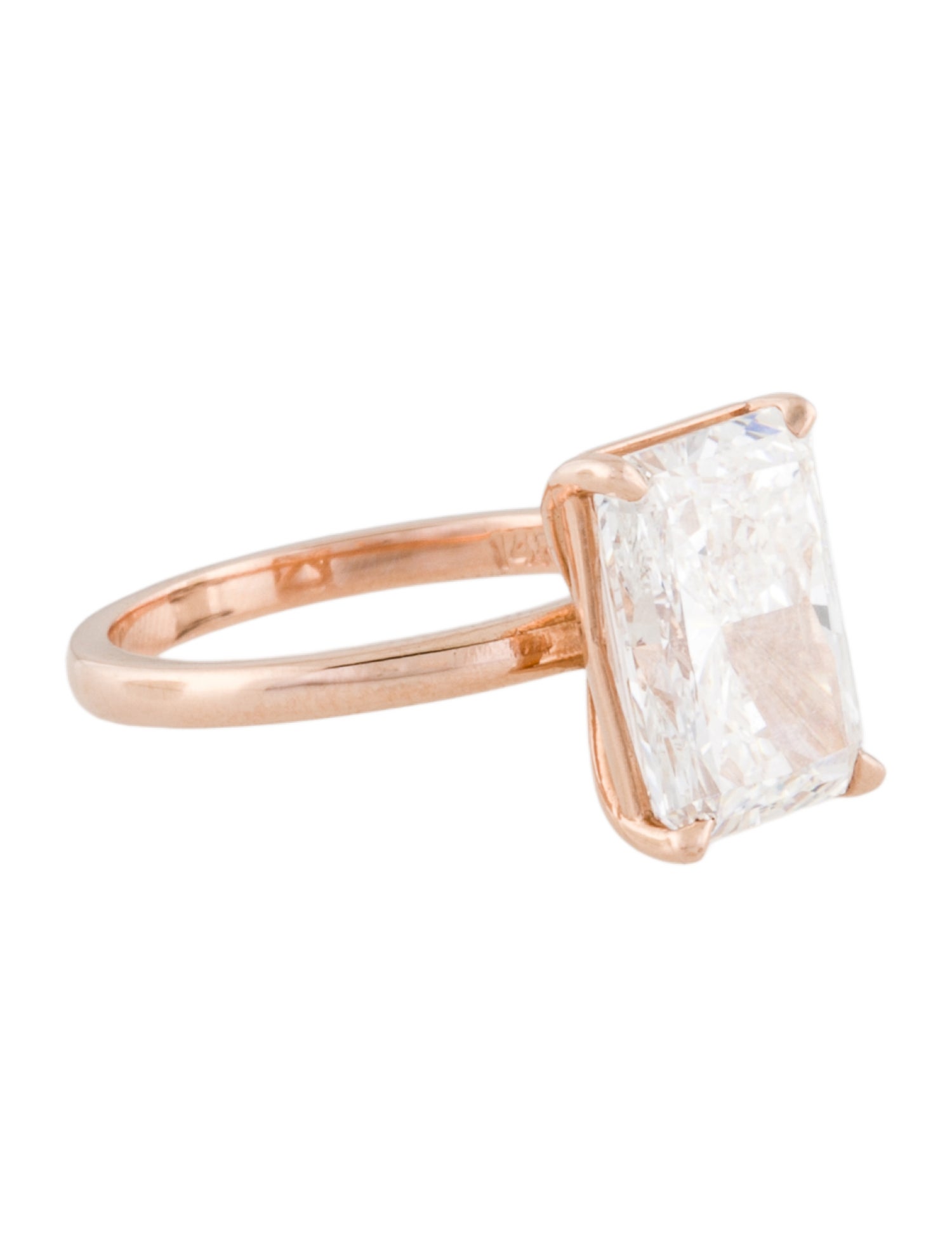 Engagement Ring 5.03ct Lab-Grown Diamond Solitaire Engagement Ring