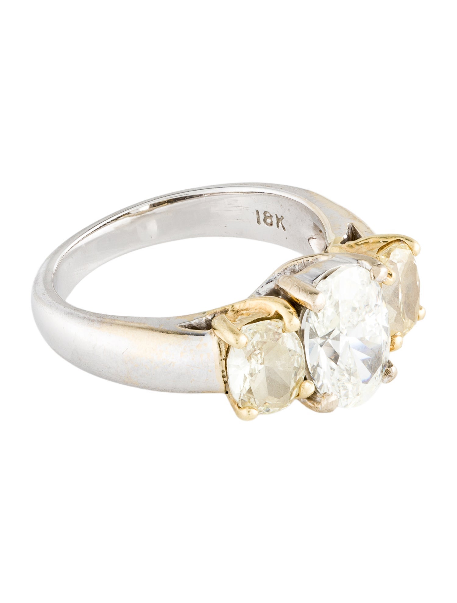 Engagement Ring 2.44ctw Three-Stone Diamond Engagement Ring