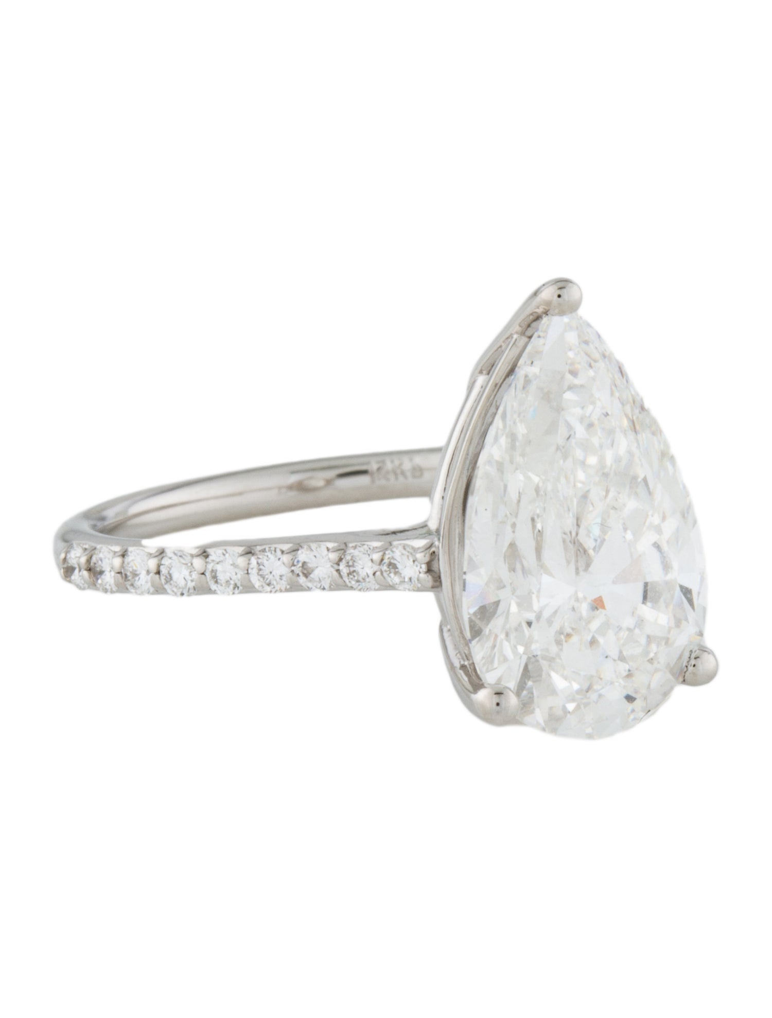 Engagement Ring 4.07ct Lab-Grown Diamond Engagement Ring