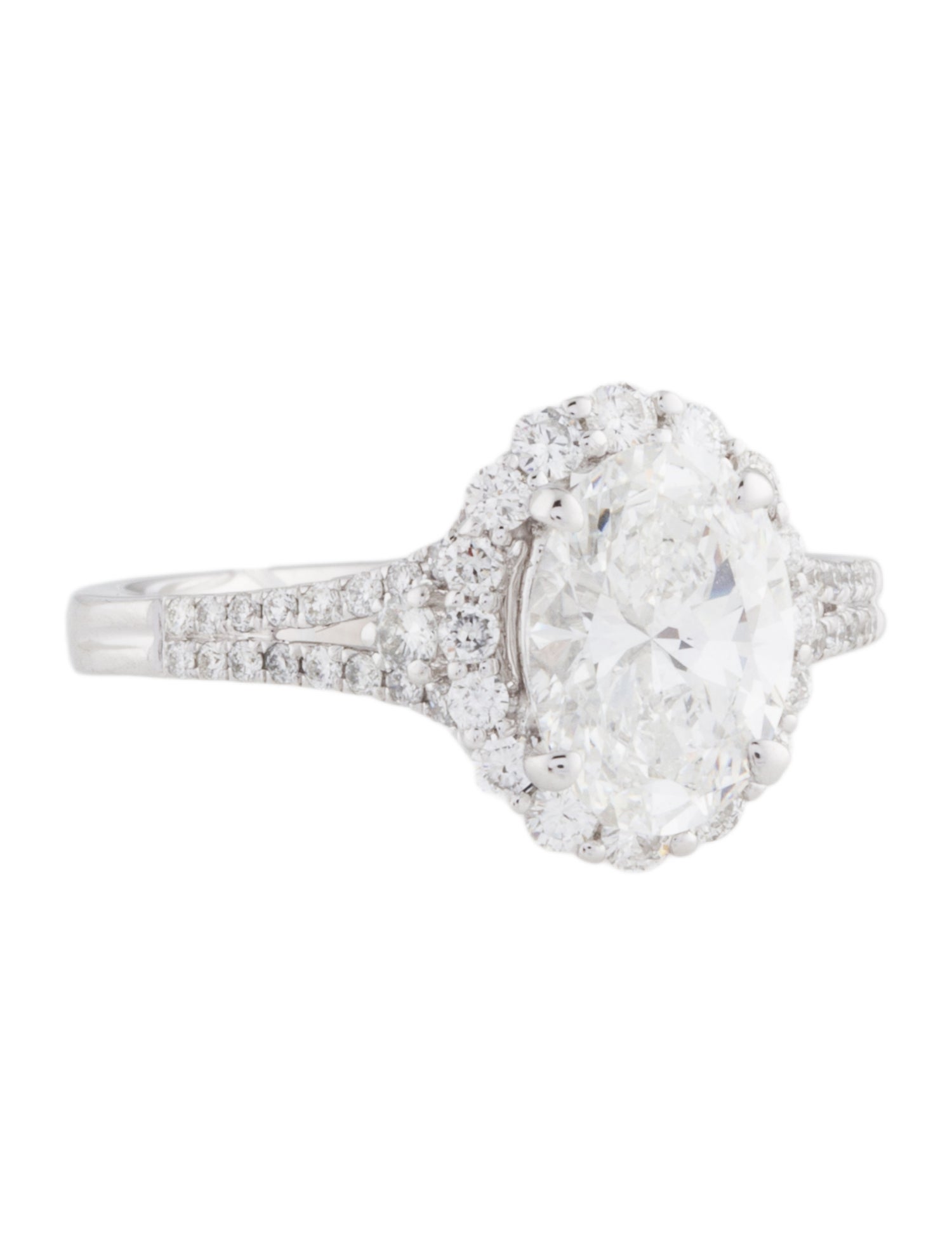 Engagement Ring 1.56ct Lab-Grown Diamond