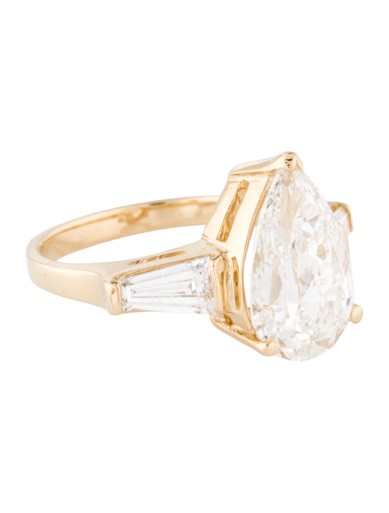 Engagement Ring 3.88ct Lab-Grown Diamond Engagement Ring