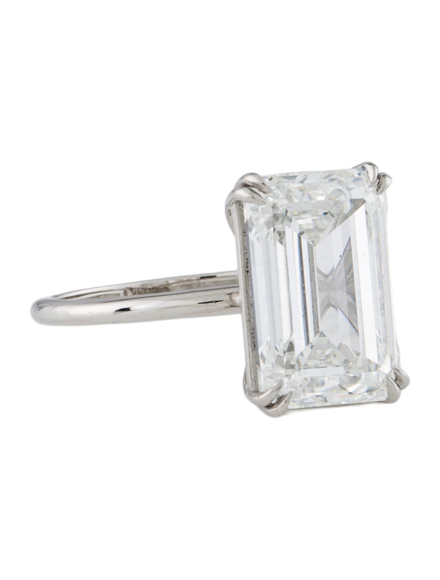 Engagement Ring Platinum 5.61ct Lab-Grown Diamond Engagement Ring