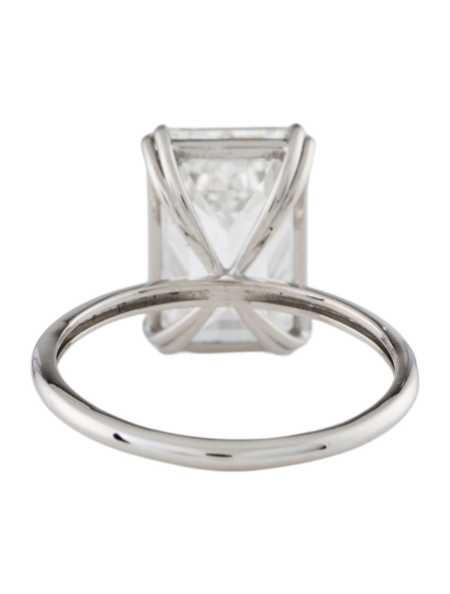 Engagement Ring Platinum 5.61ct Lab-Grown Diamond Engagement Ring