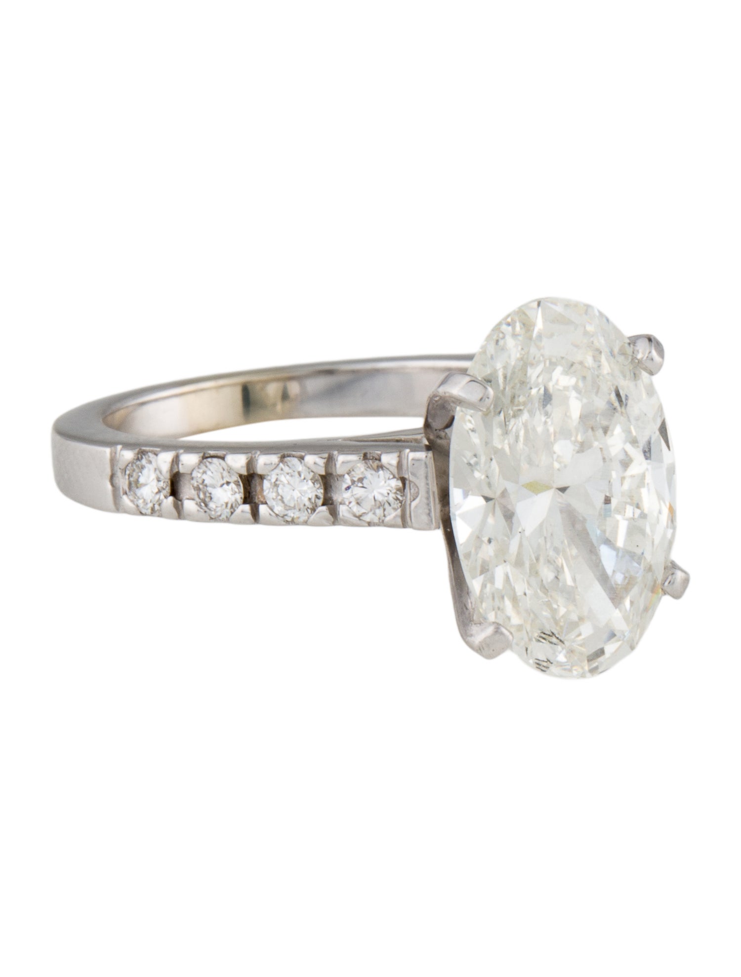 Engagement Ring 4.82ct Lab-Grown Diamond