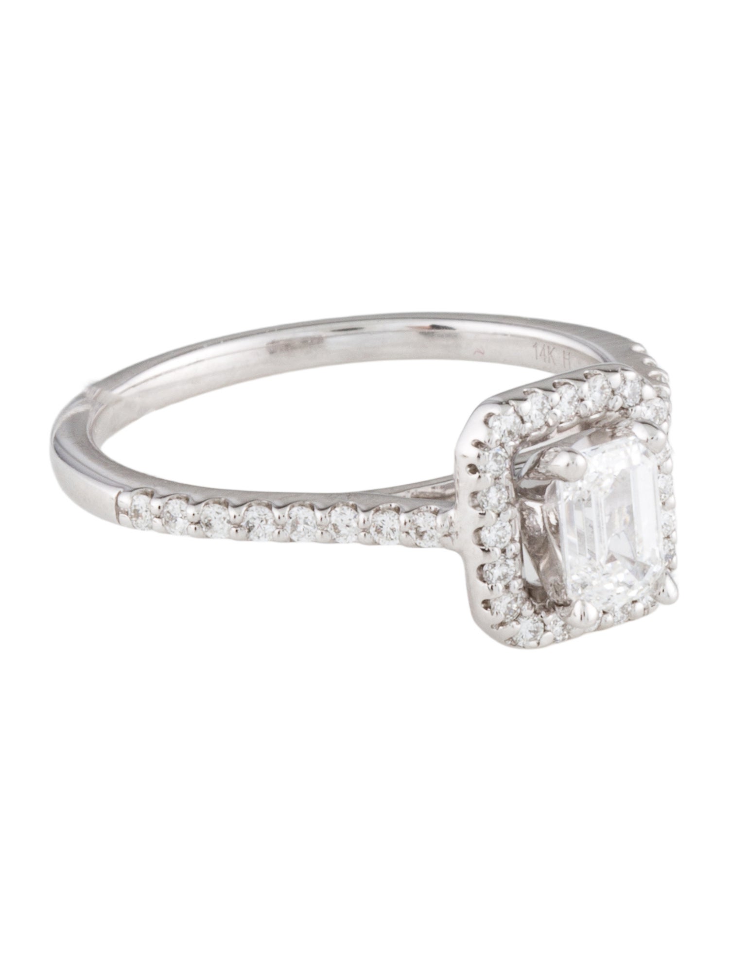 Engagement Ring Diamond