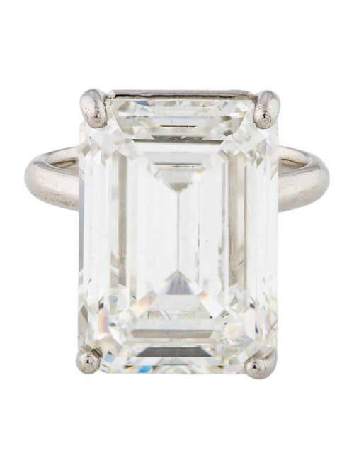 Engagement Ring Platinum 18.05ct Lab-Grown Diamond Engagement Ring