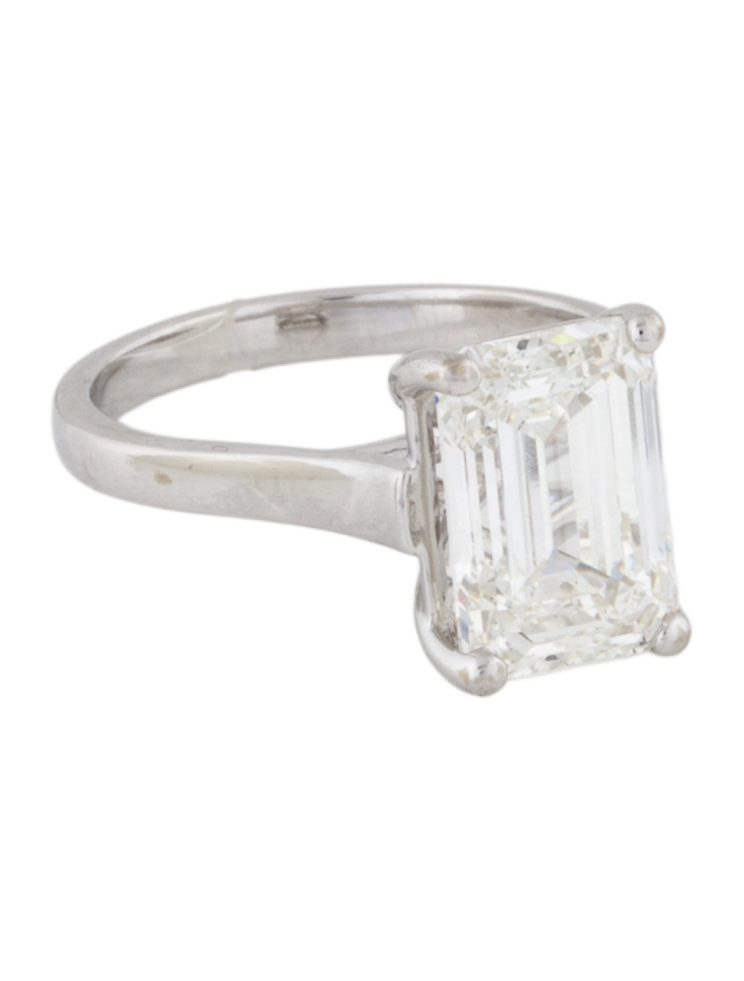 Engagement Ring 4.27ct Lab-Grown Diamond Solitaire