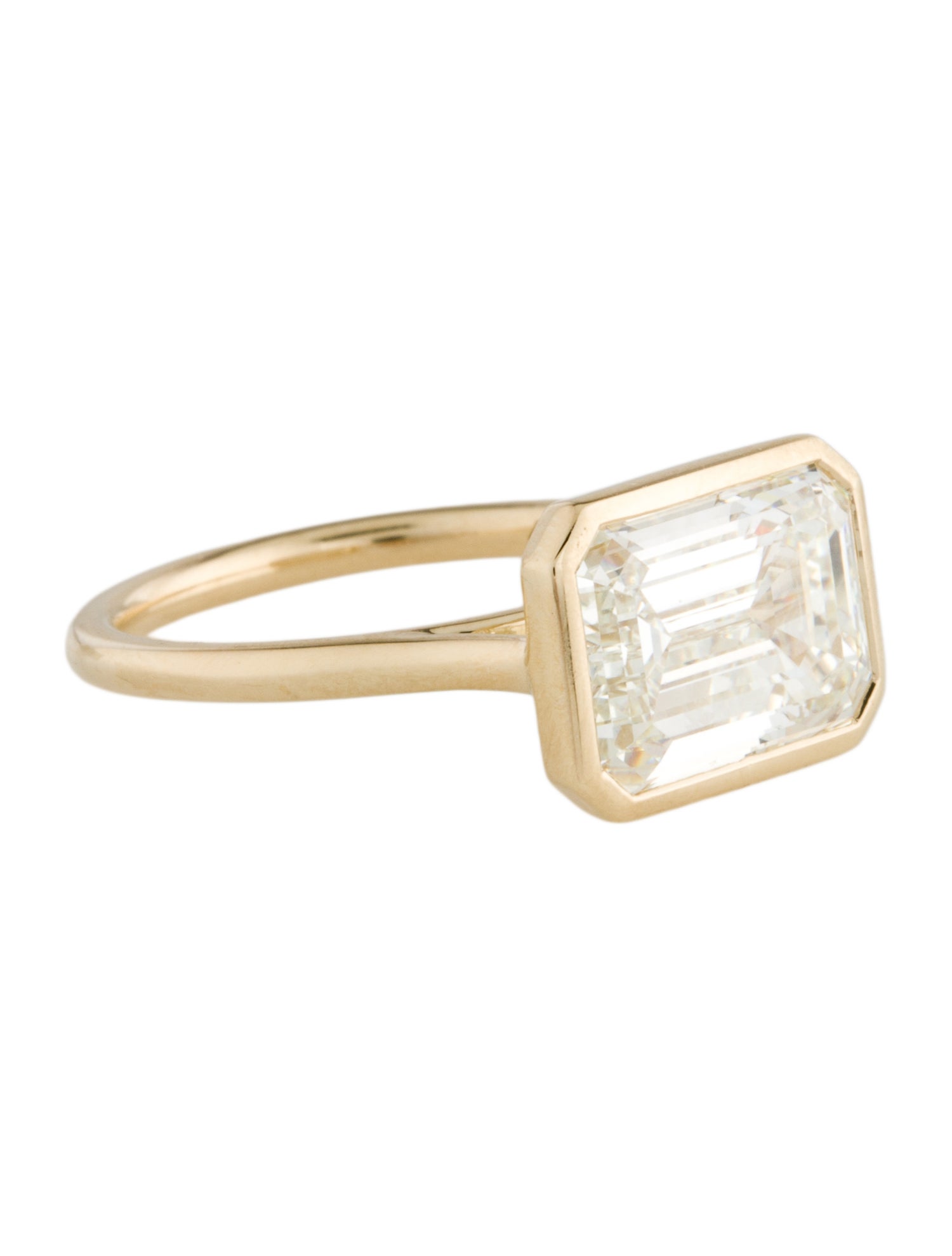 Engagement Ring 4.04ct Lab-Grown Diamond