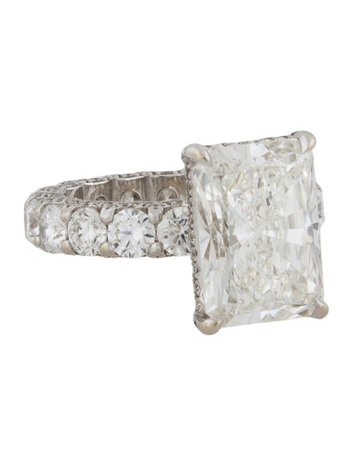 Engagement Ring Lab-Grown Diamond Engagement Ring