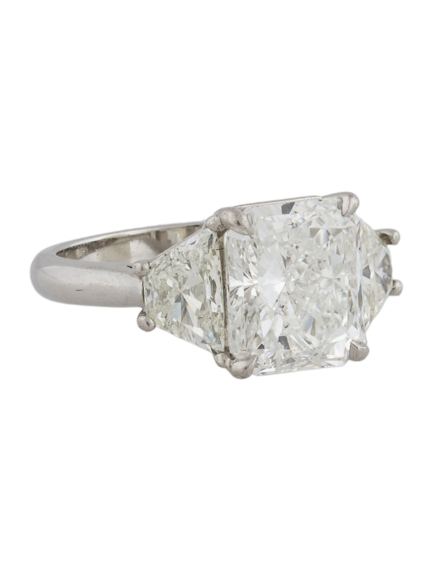 Engagement Ring Platinum 6.11ctw Diamond