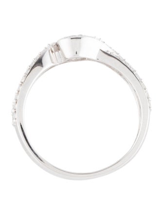 Engagement Ring Lab-Grown Diamond Engagement Ring