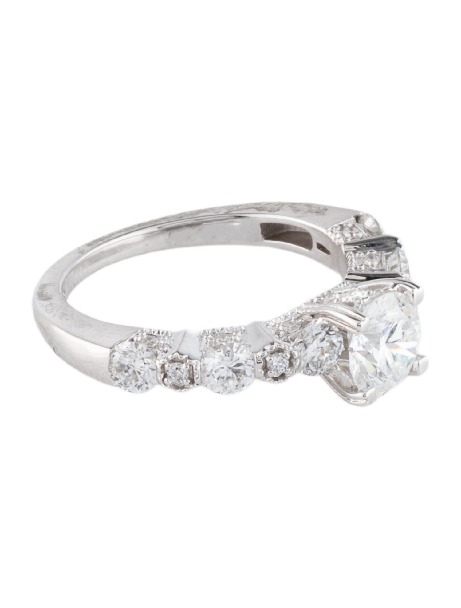 Engagement Ring Lab-Grown Diamond Enagagement Ring