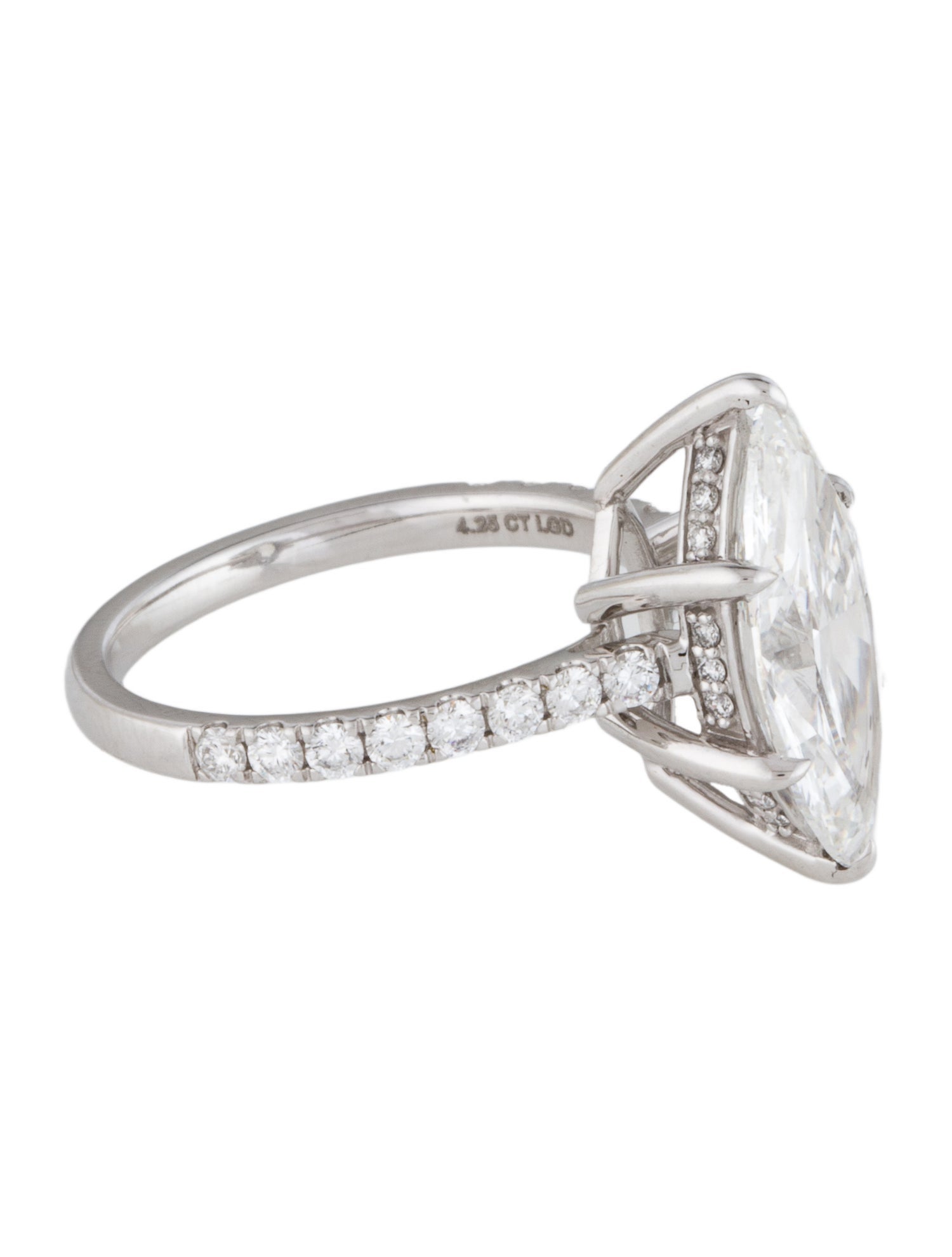Engagement Ring 3.83ct Lab-Grown Diamond Engagement Ring