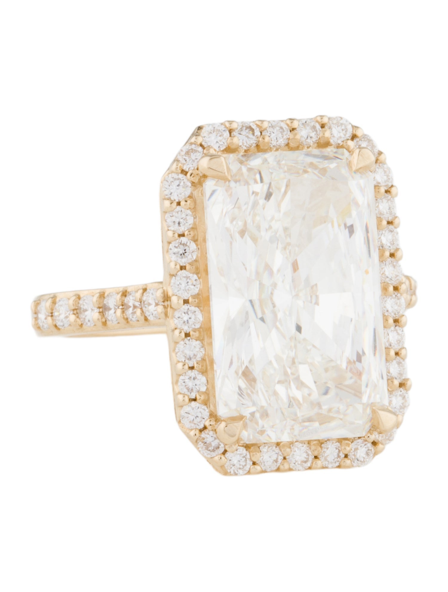 Engagement Ring 7.22ct Lab-Grown Diamond Halo Engagement Ring