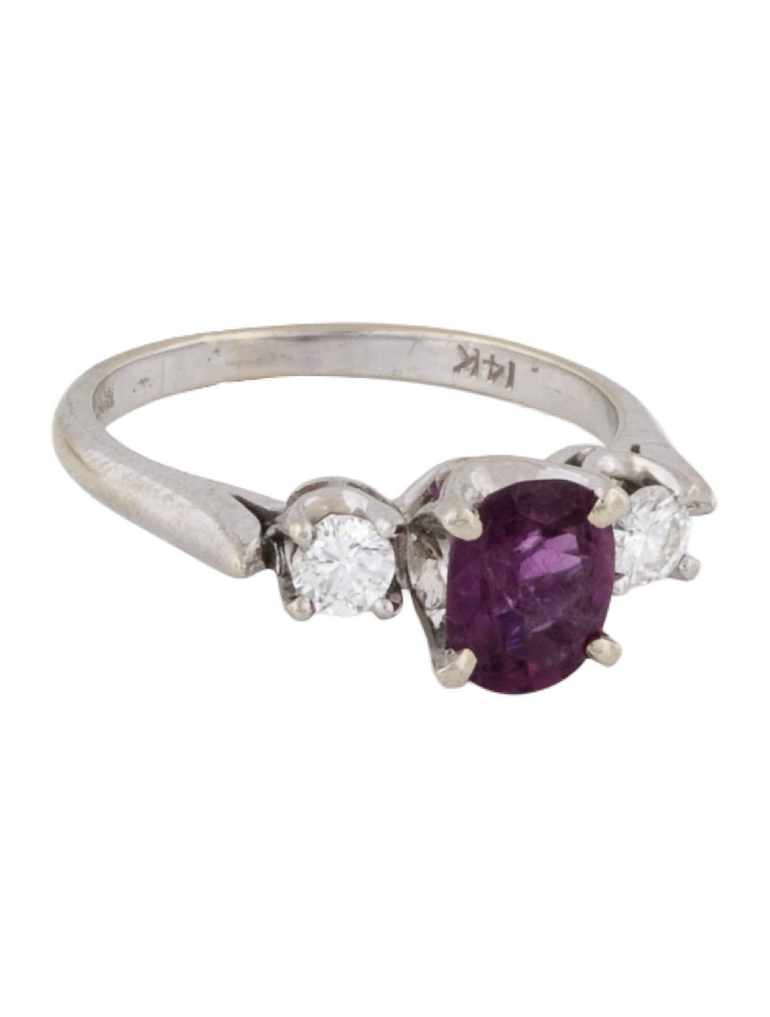 Engagement Ring Purple Sapphire & Diamond