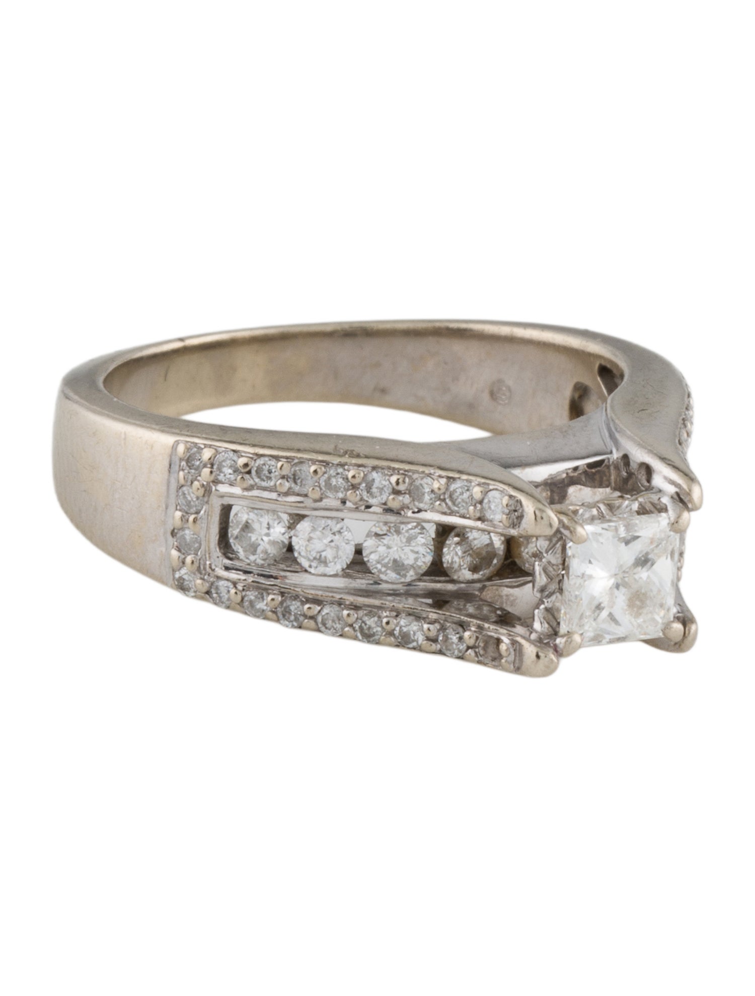 Engagement Ring 14K Diamond