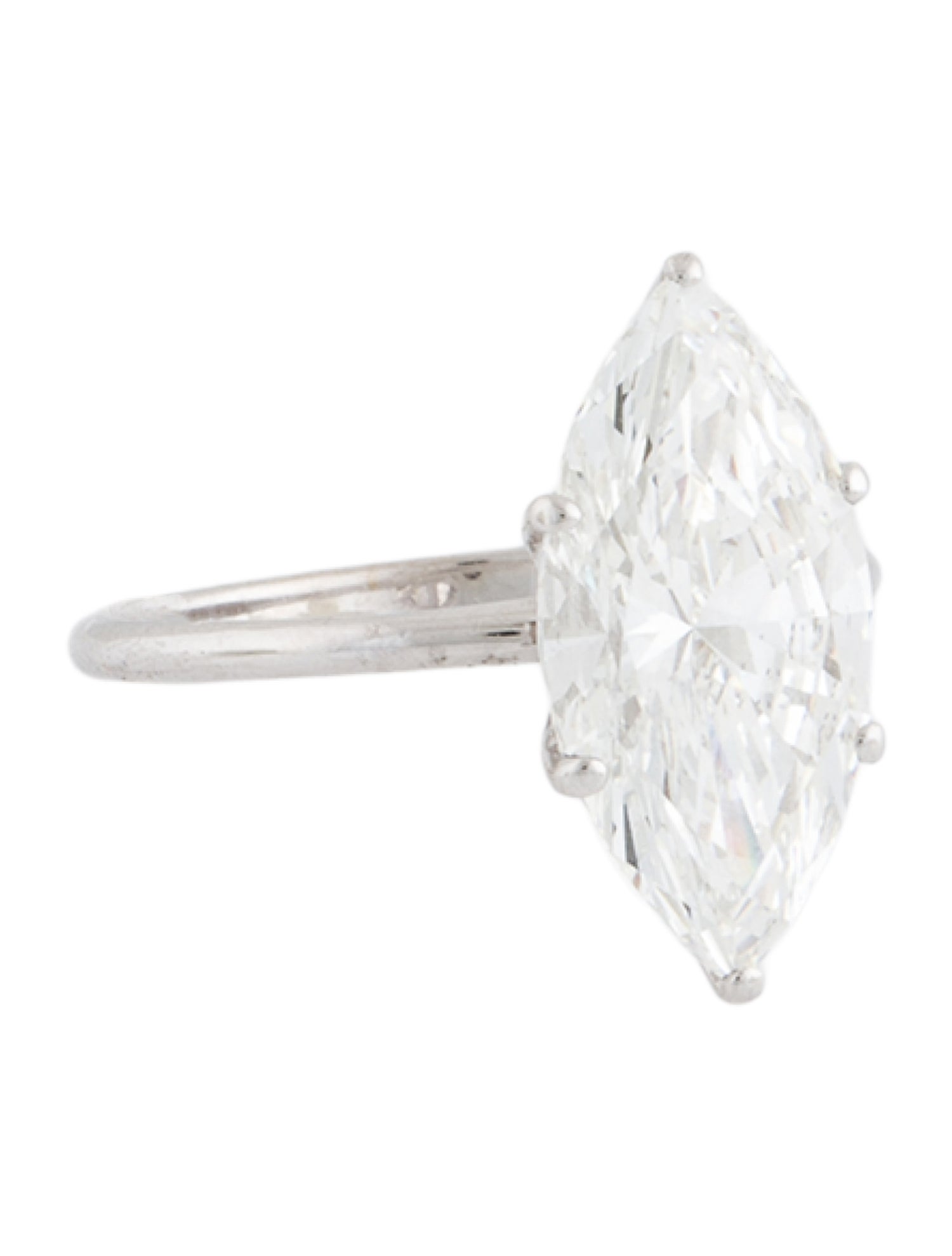 Engagement Ring 5.03ct Lab-Grown Diamond