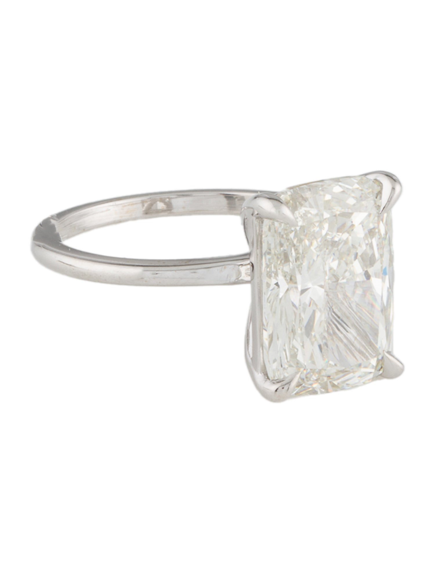 Engagement Ring 6.15ct Lab-Grown Diamond Solitaire Engagement Ring