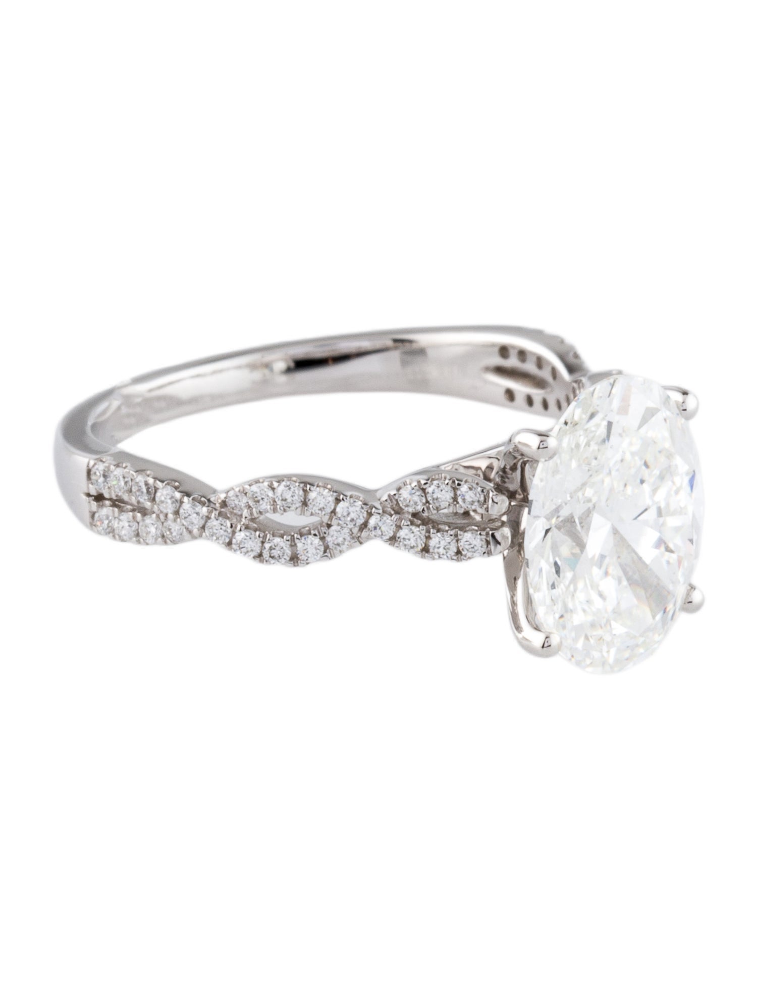 Engagement Ring 2.50ctw Lab-Grown Diamond