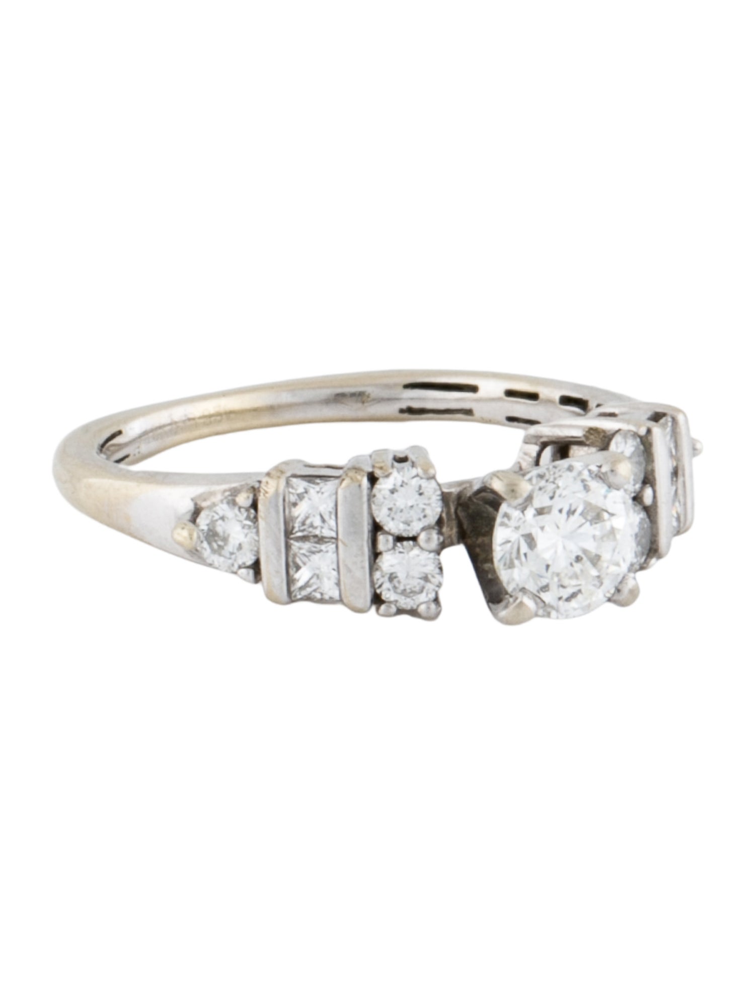 Engagement Ring 18K 1.04ctw Diamond