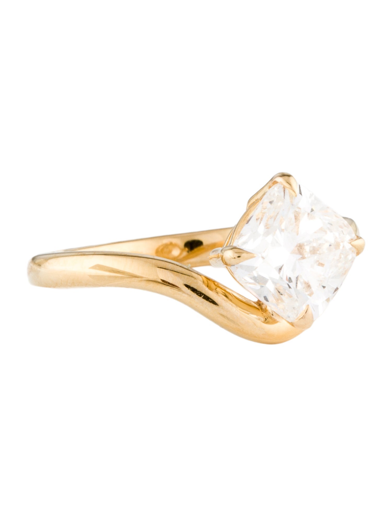 Engagement Ring 2.04ct Lab-Grown Diamond Engagement Ring